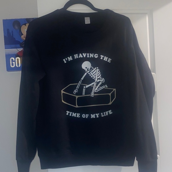 Romwe Graphic Skeleton Crewneck Sweatshirt I’m having the time of my life - Picture 8 of 8